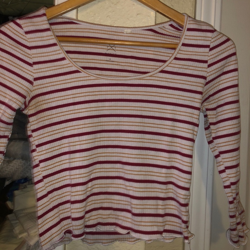 long sleeve crop top